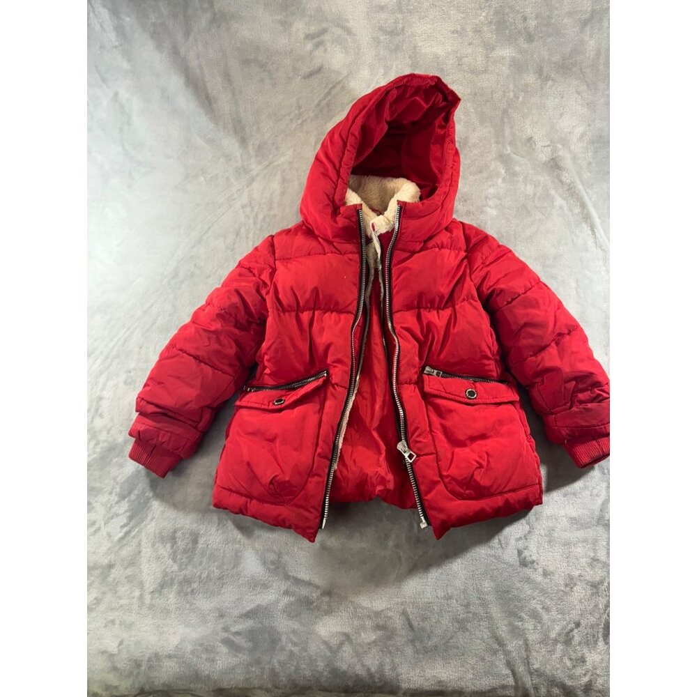Zara jacket Girls size 7 Red Hooded Puffer Coat With Sherpa Lined hood